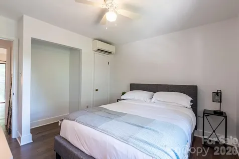 50 Springwood Drive Asheville NC 28805