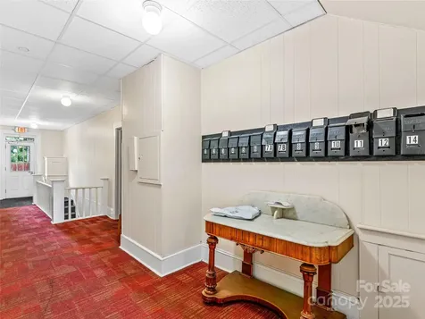 13 Newfound Street Canton NC 28716