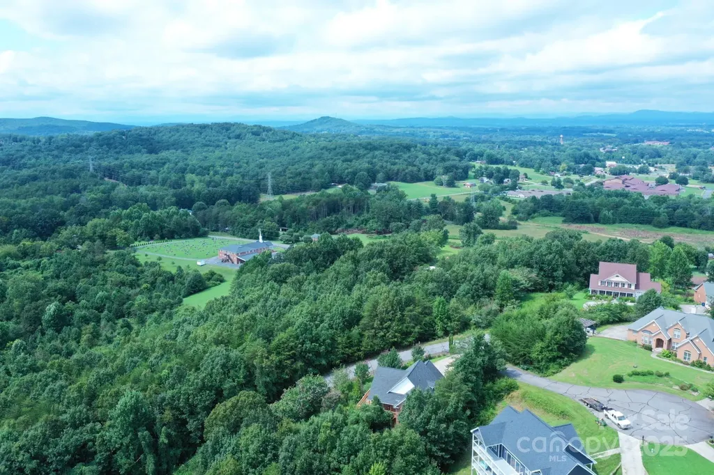 0 Pineknoll Drive Hickory NC 28602