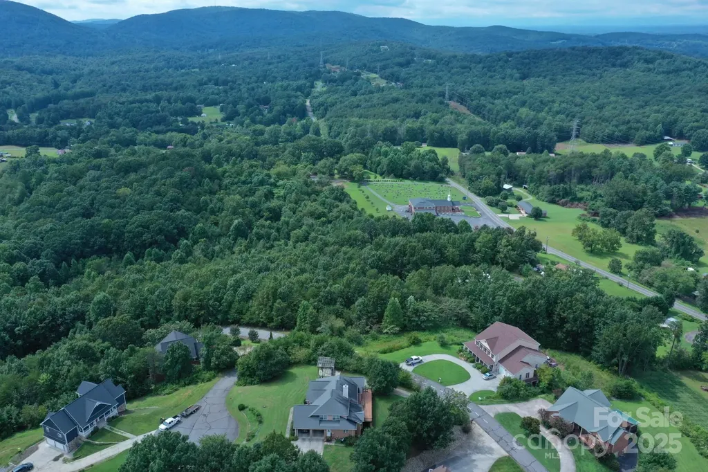 0 Pineknoll Drive Hickory NC 28602
