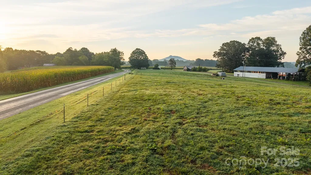 167 Buck Hollow Trail Ararat NC 27007
