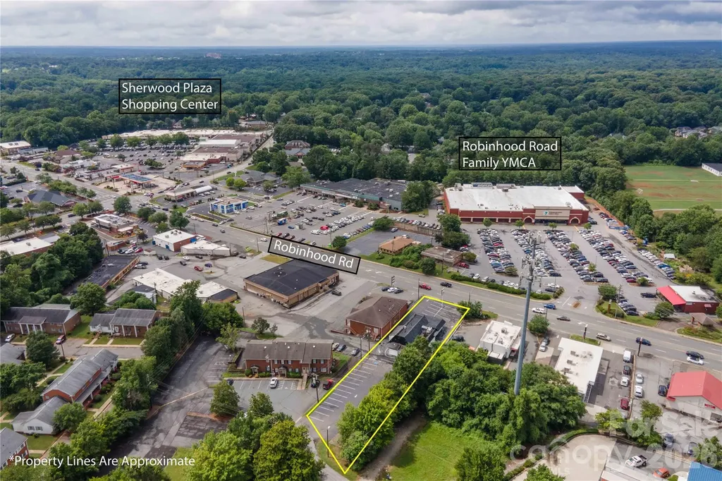 3449 Robinhood Road Winston Salem NC 27106