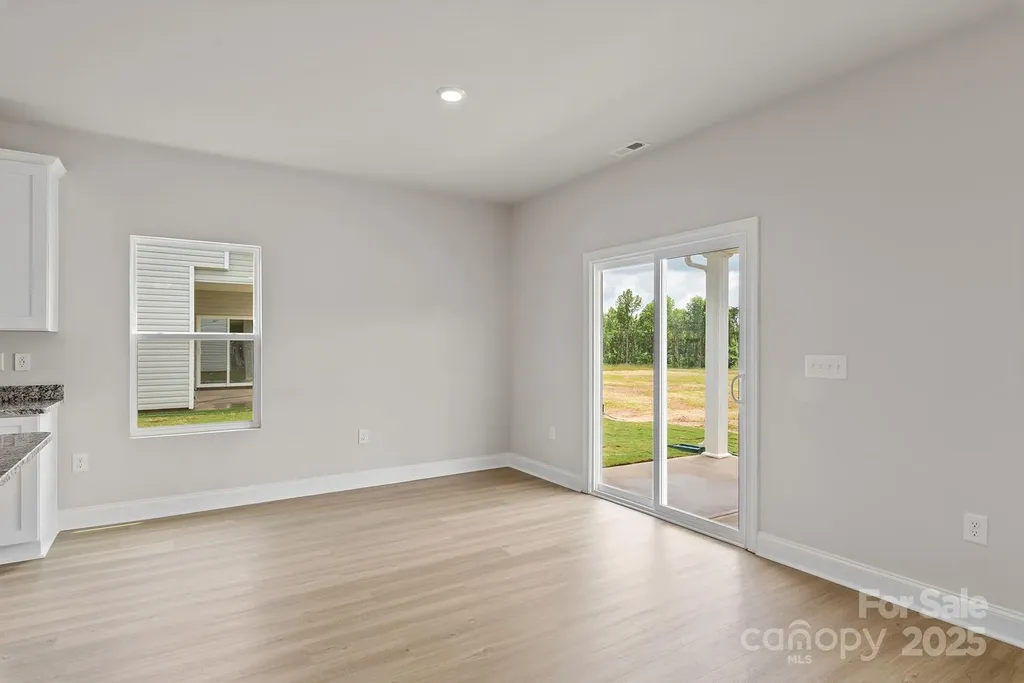 3441 Robindale Drive Winston Salem NC 27107