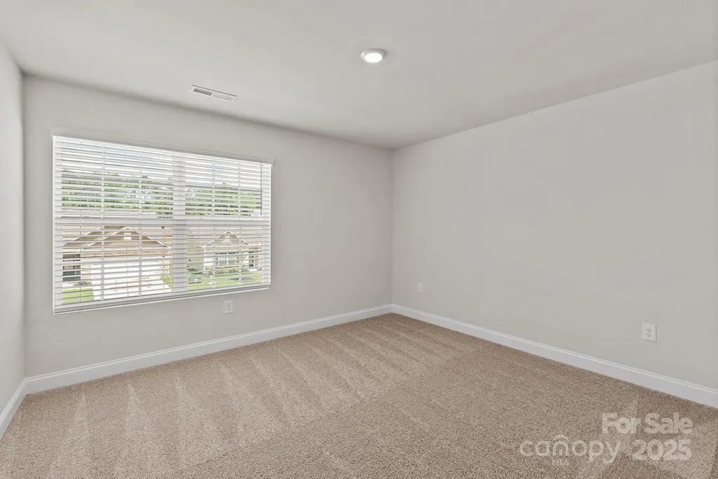 3441 Robindale Drive Winston Salem NC 27107