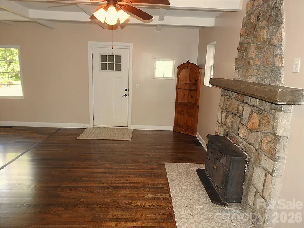 201 Merriman Road Hendersonville NC 28791