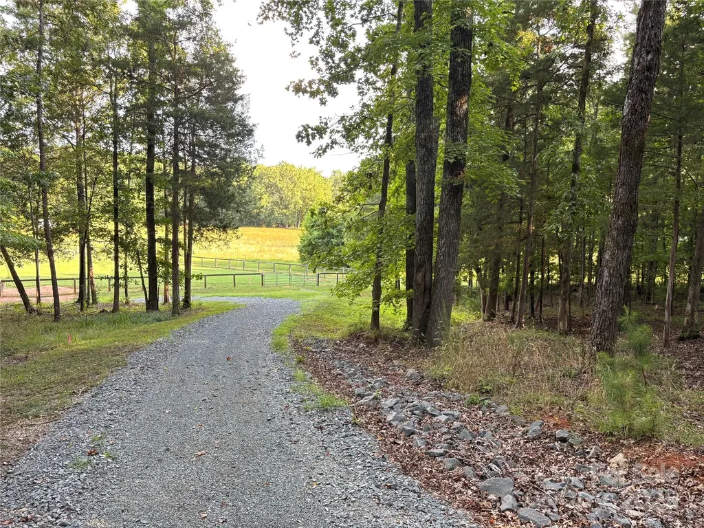 8817 Maggie Robinson Road Waxhaw NC 28173
