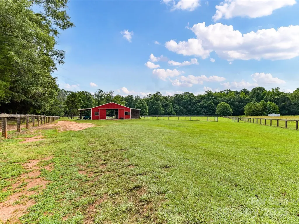8817 Maggie Robinson Road Waxhaw NC 28173