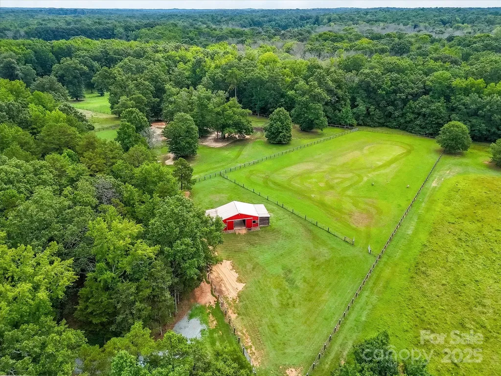 8817 Maggie Robinson Road Waxhaw NC 28173