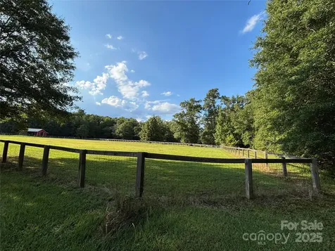 8817 Maggie Robinson Road Waxhaw NC 28173