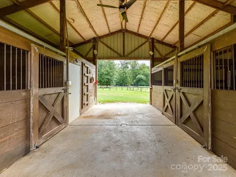 8817 Maggie Robinson Road Waxhaw NC 28173