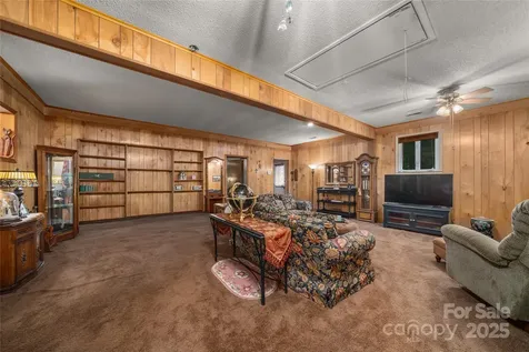 335 Lake Circle Drive Hendersonville NC 28792