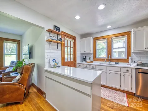 85 E Marshall Street Waynesville NC 28786