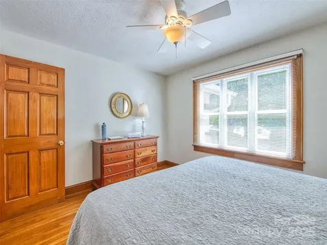 85 E Marshall Street Waynesville NC 28786