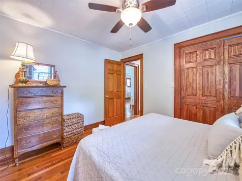 85 E Marshall Street Waynesville NC 28786