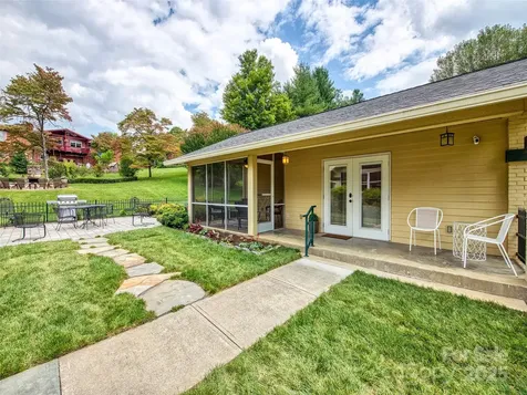 85 E Marshall Street Waynesville NC 28786