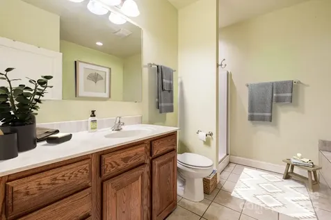 28 Trafalgar Circle Asheville NC 28805