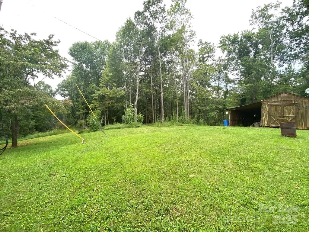 1215 W Payne Road Marion NC 28752