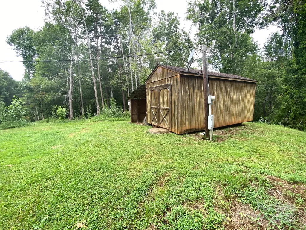 1215 W Payne Road Marion NC 28752
