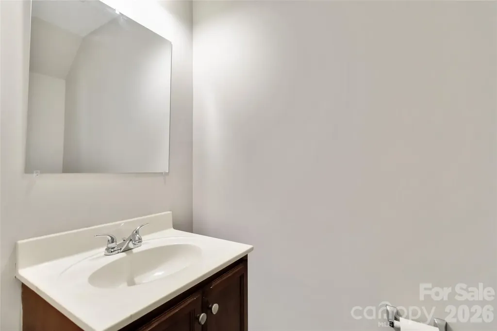 2557 Mulberry Pond Drive Charlotte NC 28208