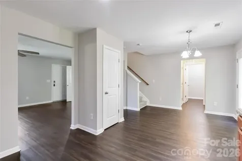2557 Mulberry Pond Drive Charlotte NC 28208
