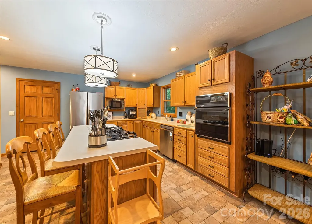400 Sunset Heights Canton NC 28716