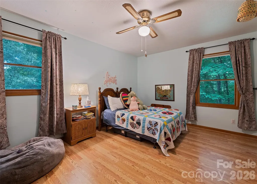 400 Sunset Heights Canton NC 28716