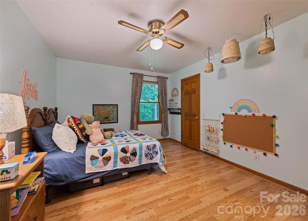 400 Sunset Heights Canton NC 28716