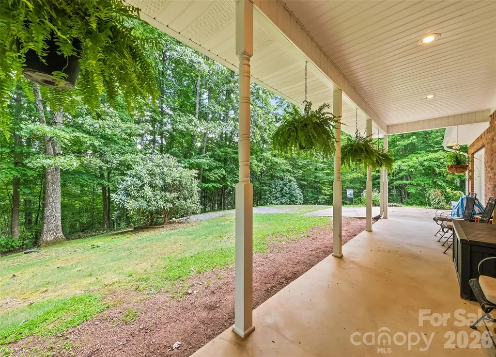 400 Sunset Heights Canton NC 28716