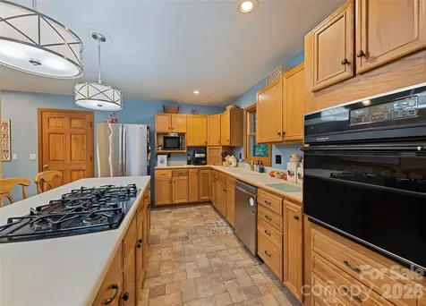 400 Sunset Heights Canton NC 28716