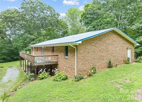 400 Sunset Heights Canton NC 28716