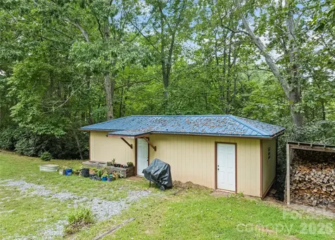 400 Sunset Heights Canton NC 28716