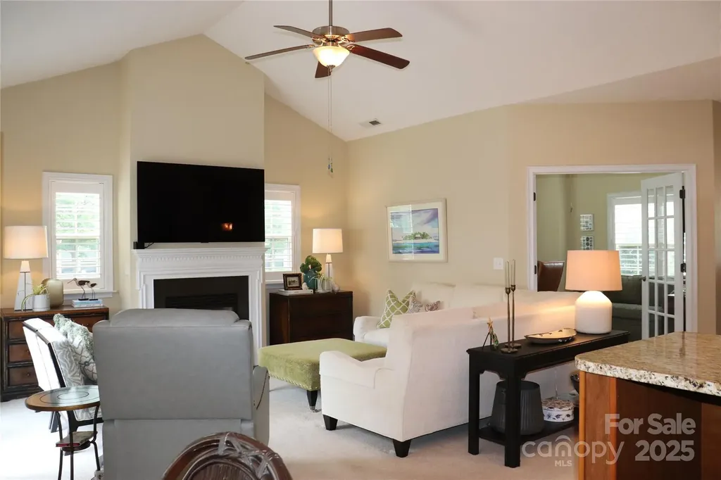 805 Wynnshire Drive Hickory NC 28601
