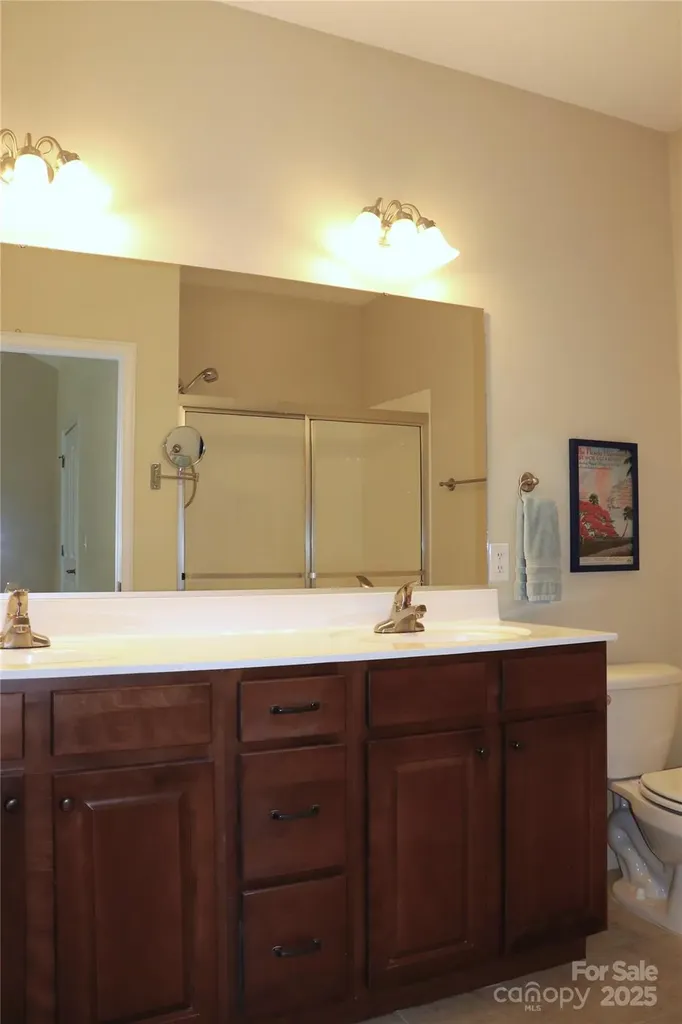 805 Wynnshire Drive Hickory NC 28601