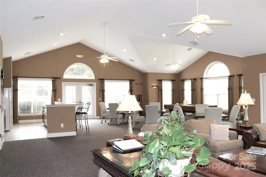 805 Wynnshire Drive Hickory NC 28601
