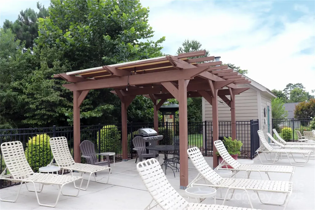805 Wynnshire Drive Hickory NC 28601