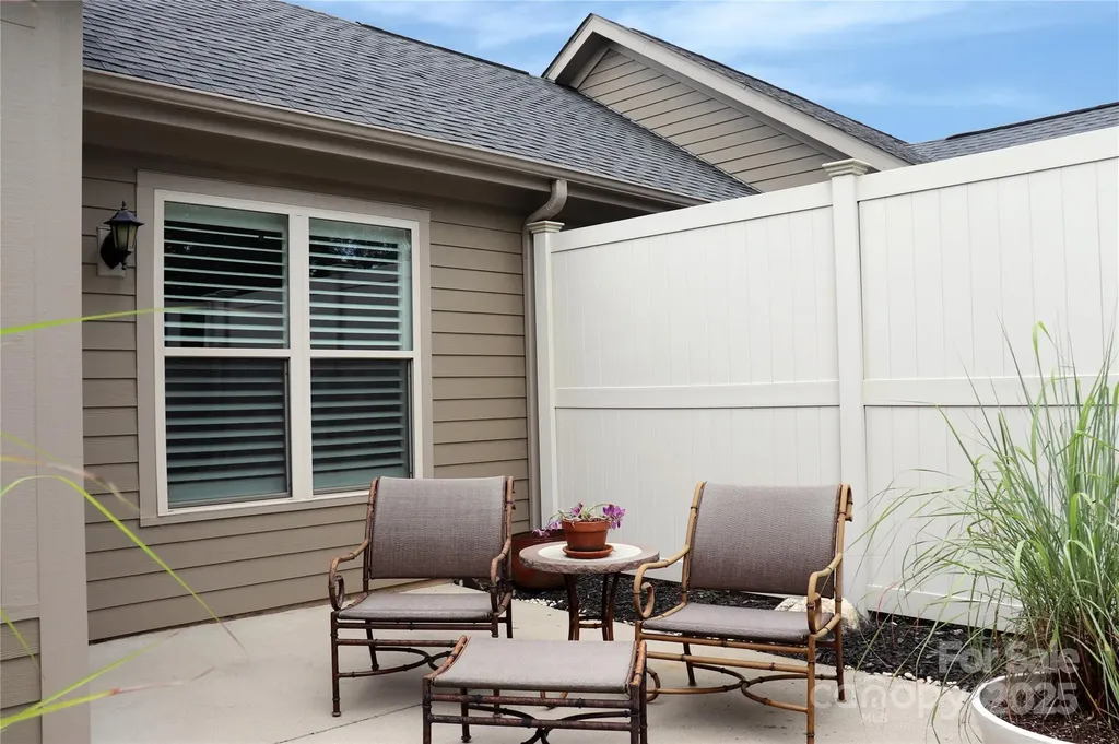 805 Wynnshire Drive Hickory NC 28601