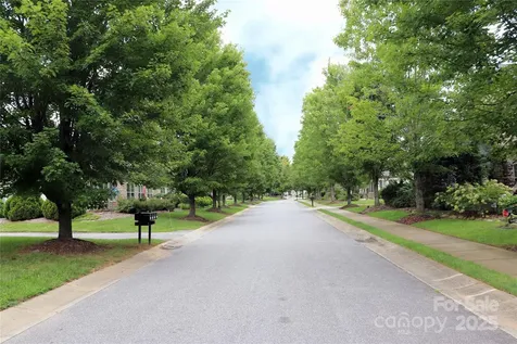 805 Wynnshire Drive Hickory NC 28601