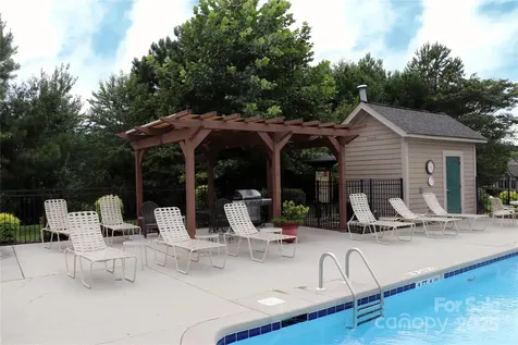 805 Wynnshire Drive Hickory NC 28601