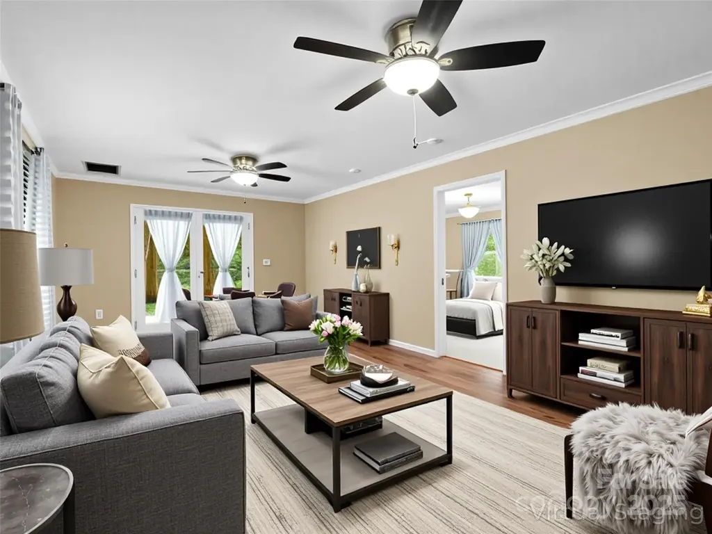 66 Barberry Heights Drive Brevard NC 28712