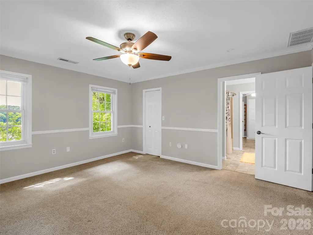 66 Barberry Heights Drive Brevard NC 28712