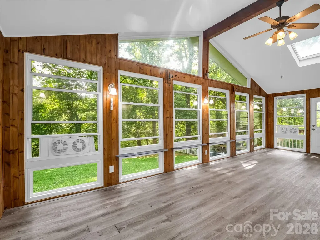 66 Barberry Heights Drive Brevard NC 28712