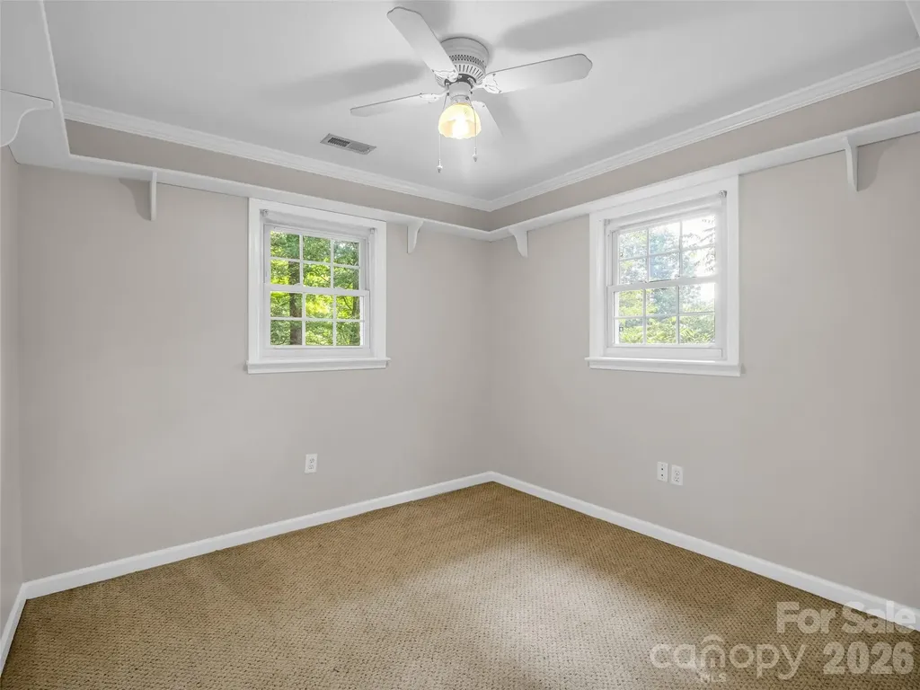 66 Barberry Heights Drive Brevard NC 28712