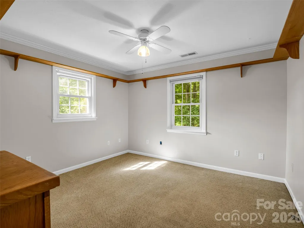 66 Barberry Heights Drive Brevard NC 28712