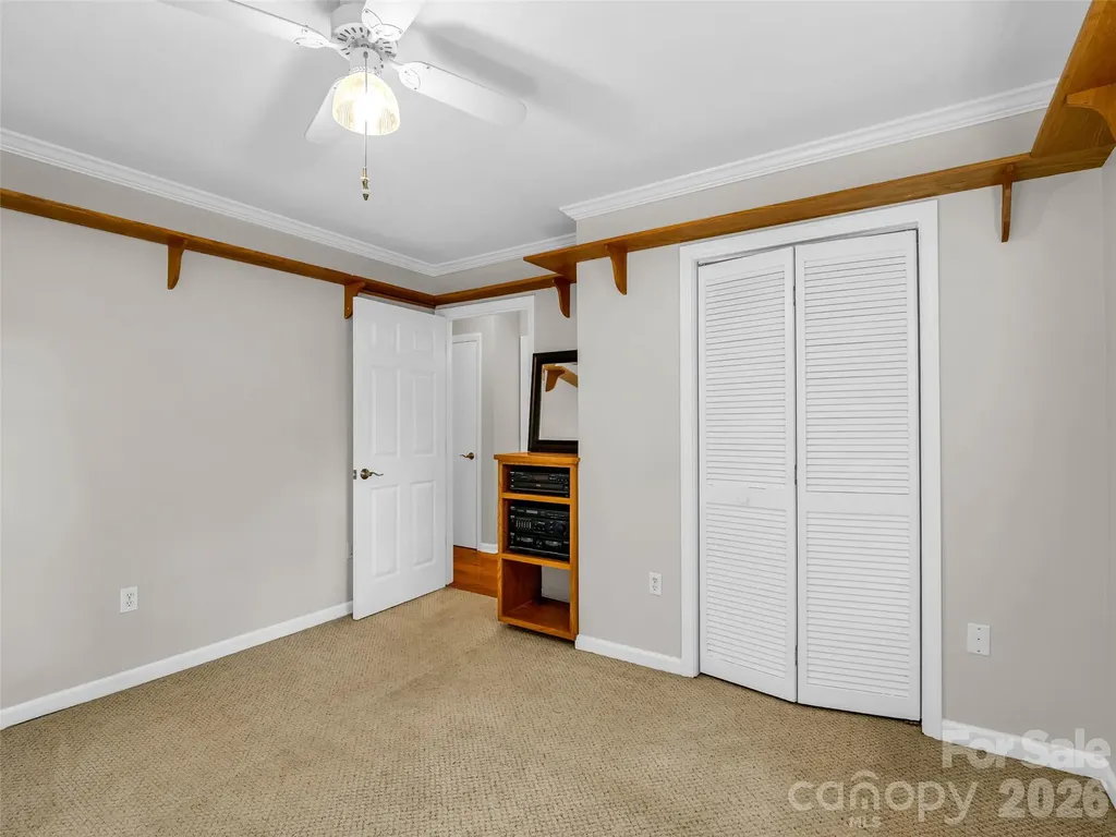 66 Barberry Heights Drive Brevard NC 28712