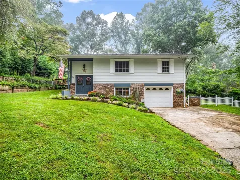 66 Barberry Heights Drive Brevard NC 28712