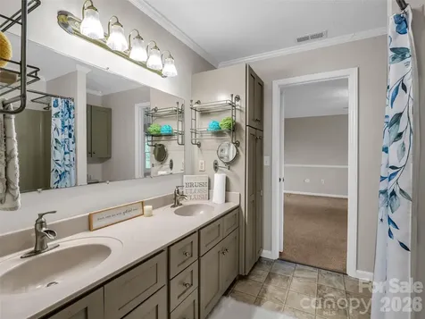 66 Barberry Heights Drive Brevard NC 28712