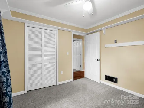66 Barberry Heights Drive Brevard NC 28712
