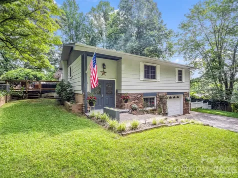 66 Barberry Heights Drive Brevard NC 28712