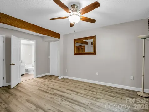 66 Barberry Heights Drive Brevard NC 28712