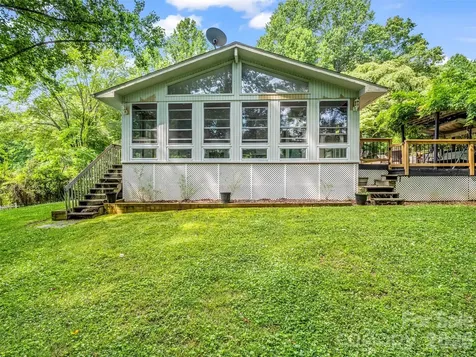 66 Barberry Heights Drive Brevard NC 28712